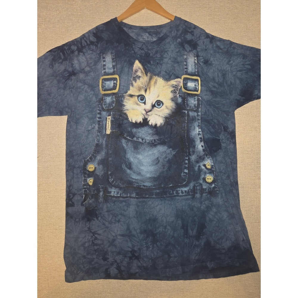 The Mountain Mens 2XL Kitten in Pocket Overalls Tie Dye Graphic T-Shirt Blue